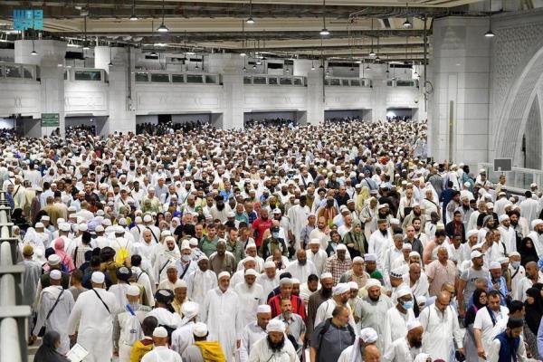 沙特阿拉伯欢迎来自160个国家的200多万朝圣者：部长
