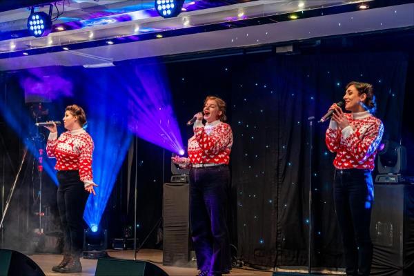 分享实测“长虹大厅怎么开挂”(详细透视教程)-知乎