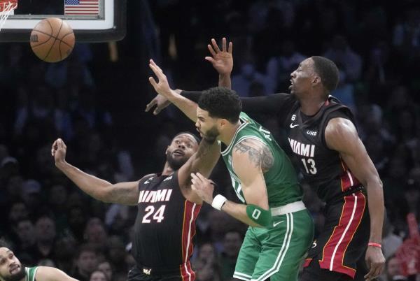 玩家必看教程“雀神广东麻将开挂方法”详细开挂玩法