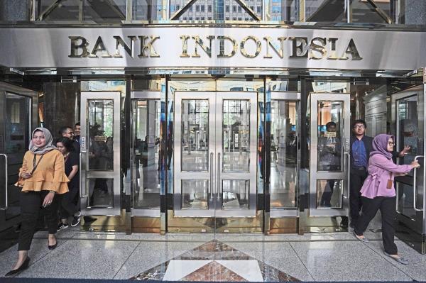 玩家辅助神器：“牵手跑胡子开挂神器!详细分享装挂步骤