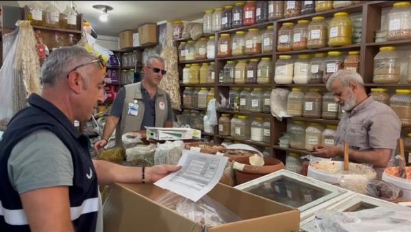 大约400家公司因价格过高而被罚款，囤积