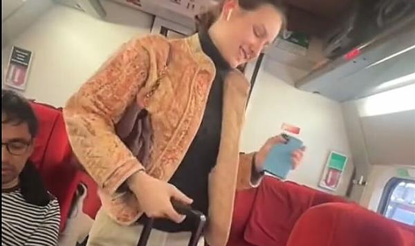 辅助神器“微乐福建麻将怎么打才会赢”(确实是有挂)-知乎