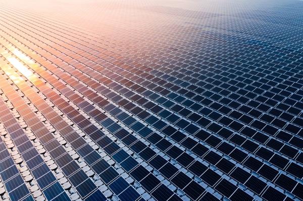 SA的商场、办公室和仓库的屋顶空间可能是减少负荷的答案