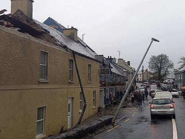 风暴费格斯：Met éireann发布了风和雷暴警报，因为在利特里姆发现了“龙卷风”