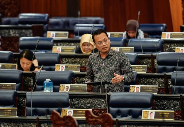 尼克？纳兹米表示，IWK预计从明年开始不需要政府补贴