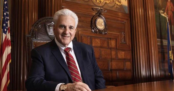 今日教程“微信斗牛平台链接房卡-链接找谁买-