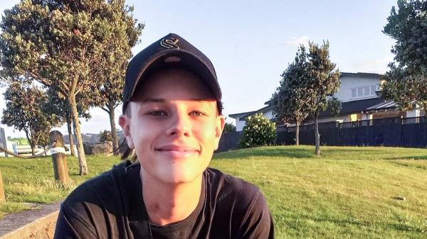 可用版本“微乐斗地主怎么才能让系统发好牌”开挂(透视)辅助教程_2