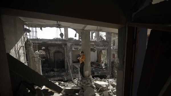 哈马斯释放了加沙停火协议下的第一批人质，其中包括13名以色列人