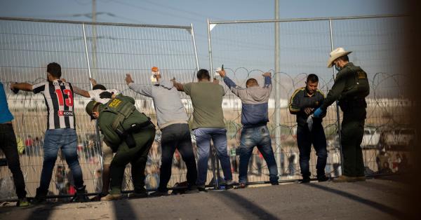 最高法院恢复拜登移民指导方针