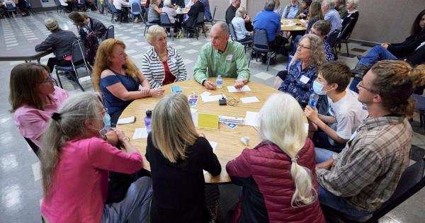 三分钟讲解“微信牛牛链接买房卡”获取房卡教程