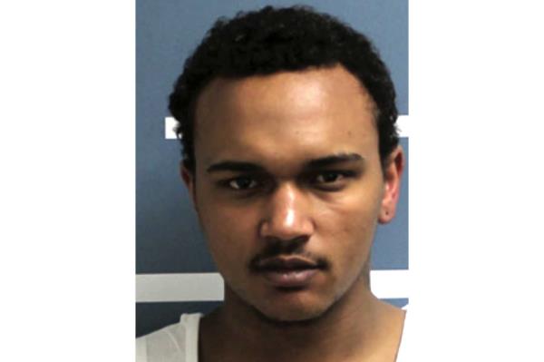 一名男子否认在加州家中杀害6人