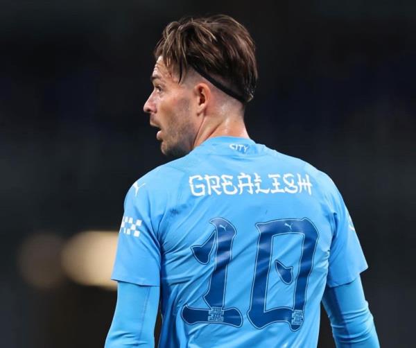 玩家攻略“微信房卡炸金花正规房卡
”详细房卡教程