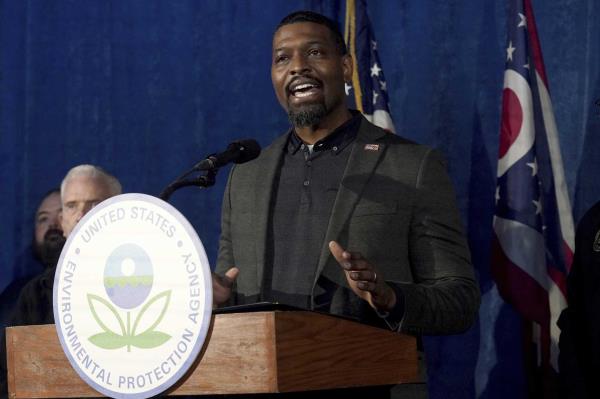 揭秘“微信拼三张金花房卡哪里买”详细房卡怎么购买教程