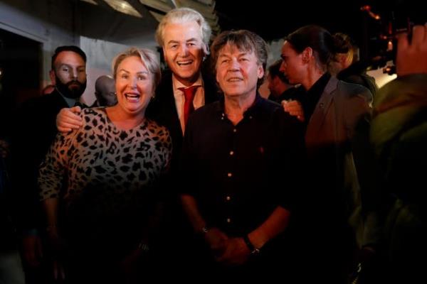 秒懂教程“新蜜瓜拼三张牛牛房卡”详细房卡教程