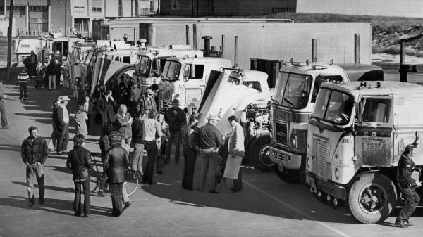 秒懂教程“微信链接斗牛房卡多少钱一张”详细步骤