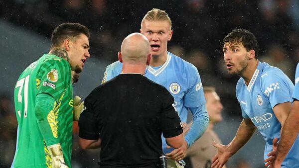 开挂辅助工具“天天斗地主真人版免费版下载破解版”(曝光透视必备猫腻)