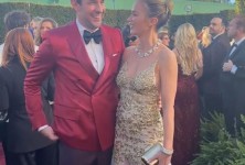 玩家攻略“微信炸 金花房卡在哪里弄”房卡详细使用教程