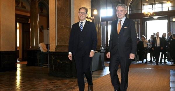 房卡一分钟“分享各种h5链接游戏大厅房卡
”详细房卡教程