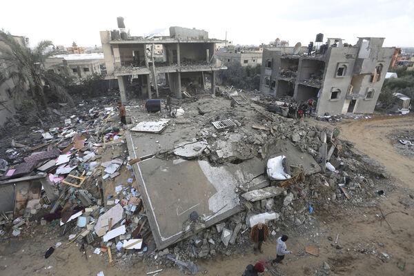 伊萨克帮助纽卡斯尔在足总杯上击败死敌桑德兰