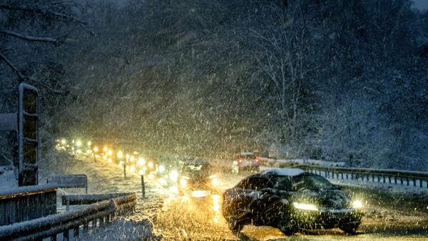 秒懂教程“新逍遥拼三张大厅在哪里买房卡”获取房卡方式