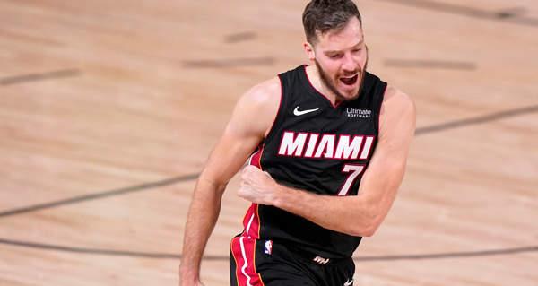 玩家攻略“微信拼三张h5房卡”房卡详细使用教程