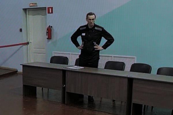 秒懂教程“卡农房卡好开挂么”获取房卡方式